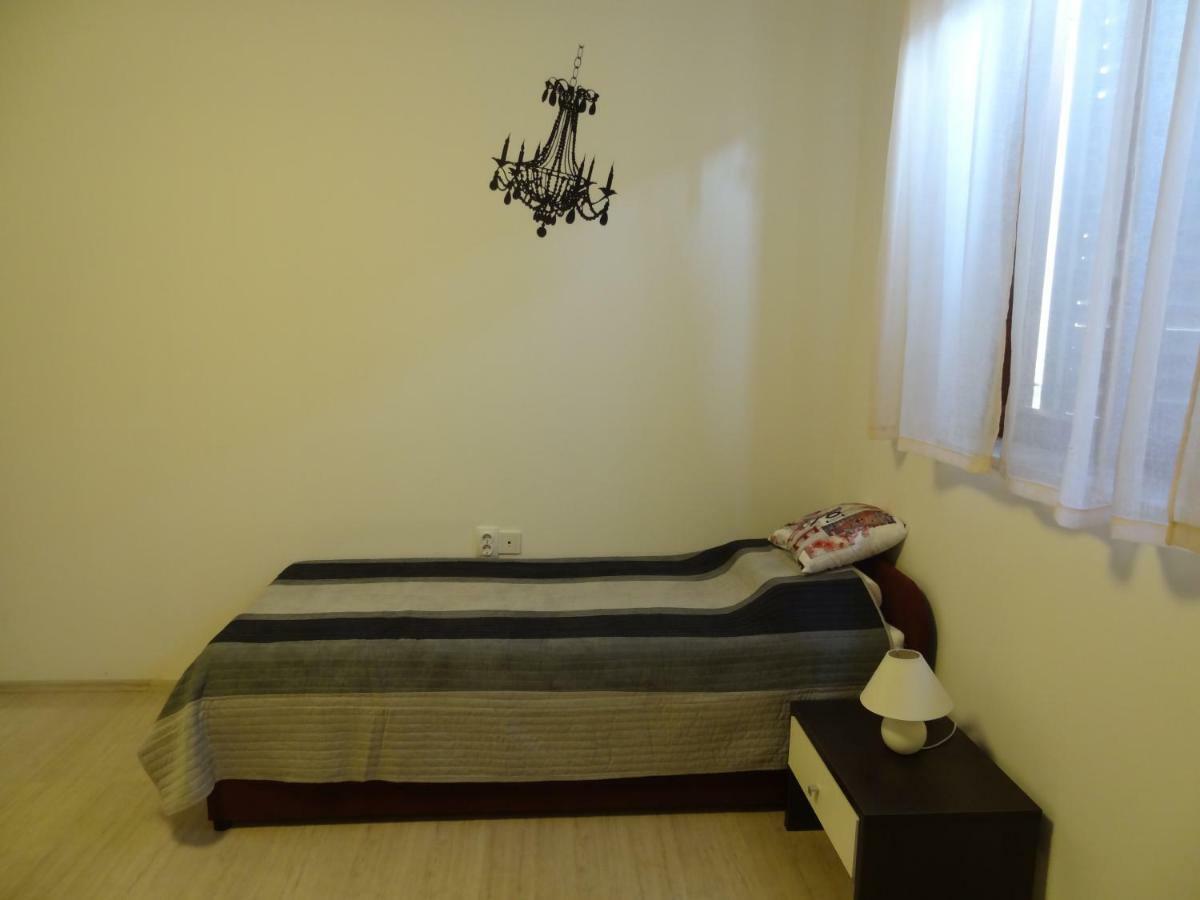 Вилла Lusyhouse Пула Экстерьер фото