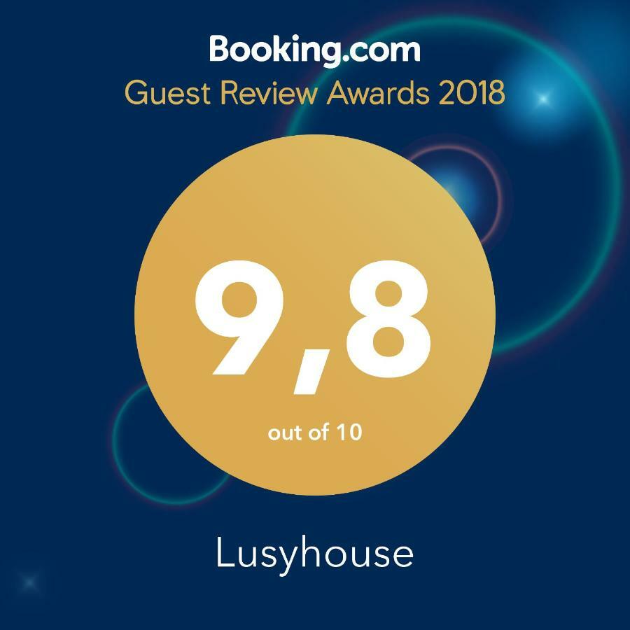 Вилла Lusyhouse Пула Экстерьер фото